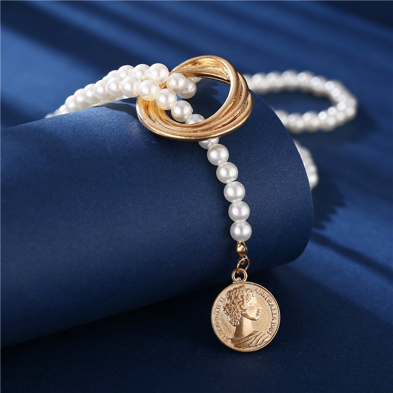 THE PEARL & GOLD COIN NECKLACE